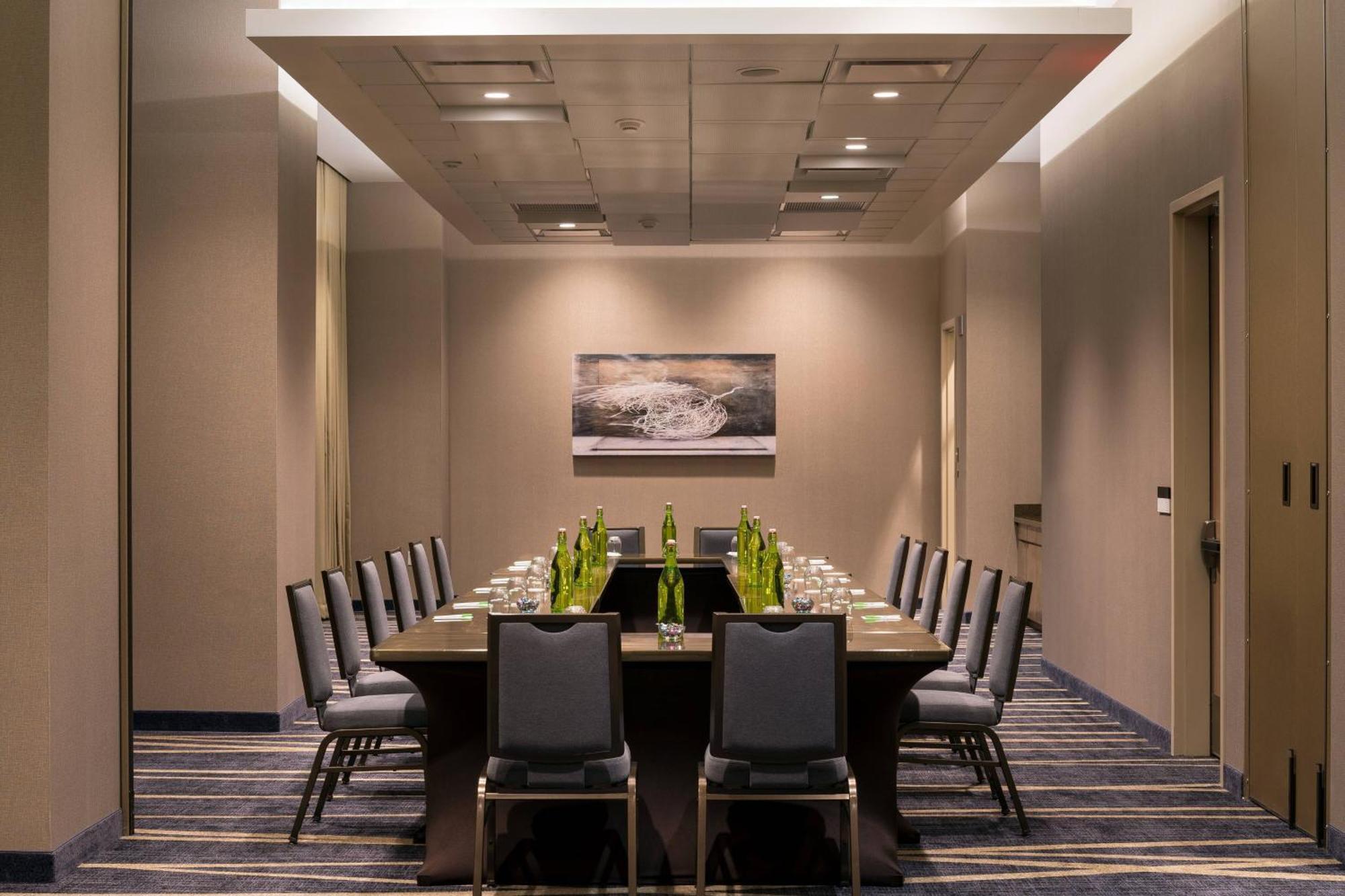 Residence Inn By Marriott Phoenix Downtown Экстерьер фото