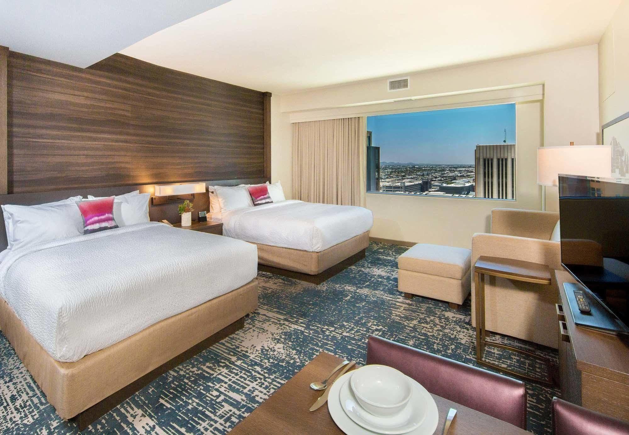Residence Inn By Marriott Phoenix Downtown Экстерьер фото