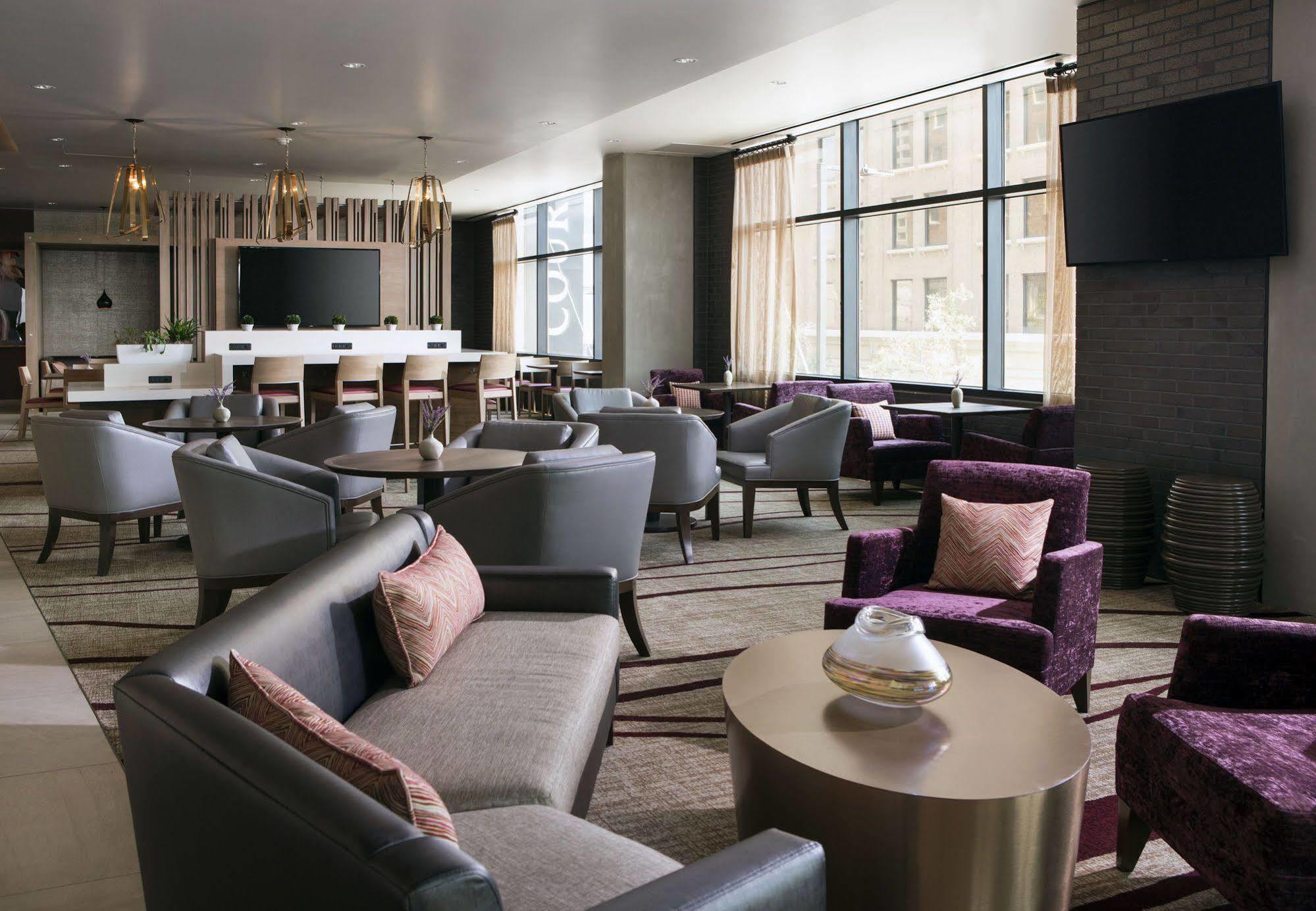 Residence Inn By Marriott Phoenix Downtown Экстерьер фото