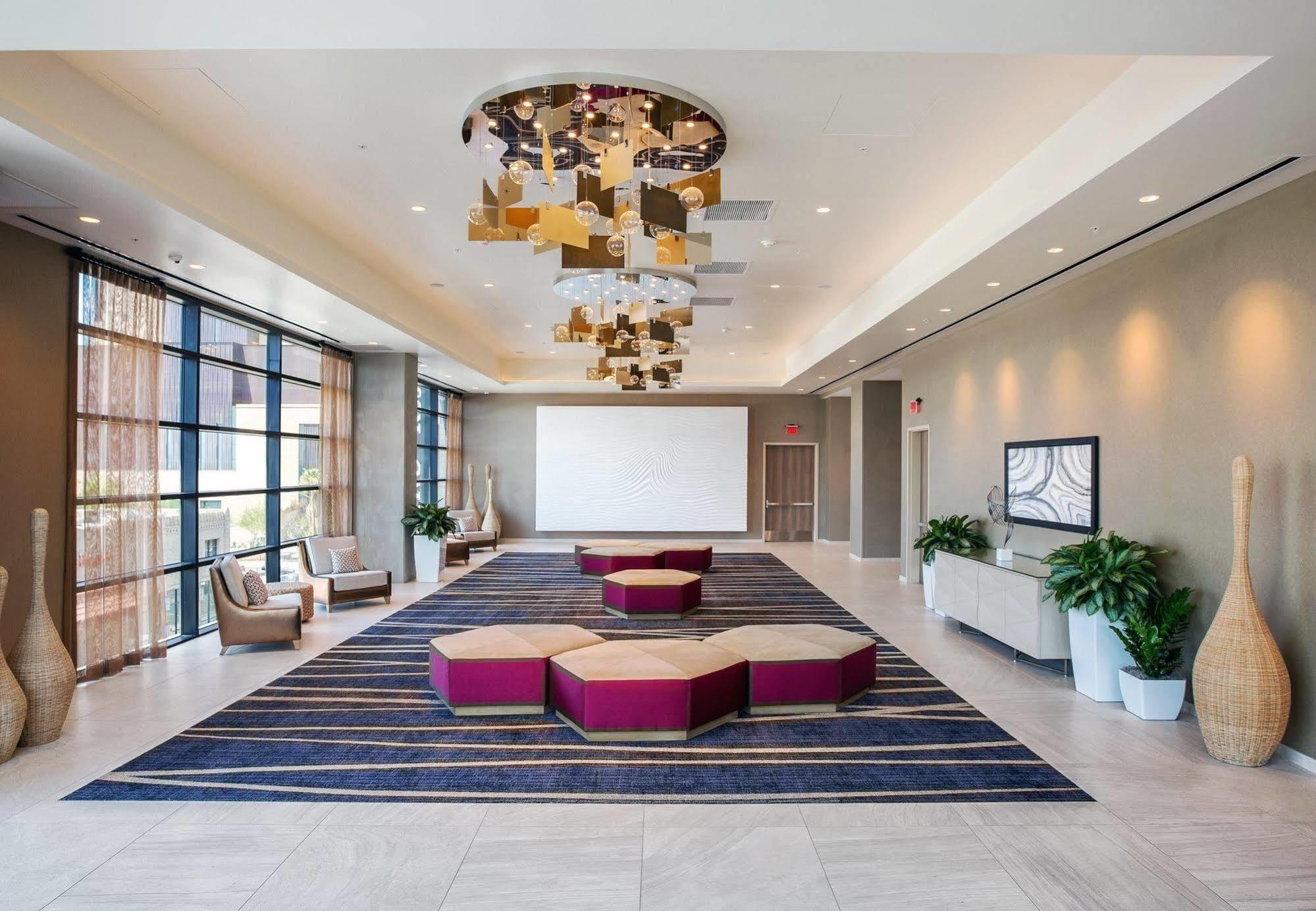 Residence Inn By Marriott Phoenix Downtown Экстерьер фото